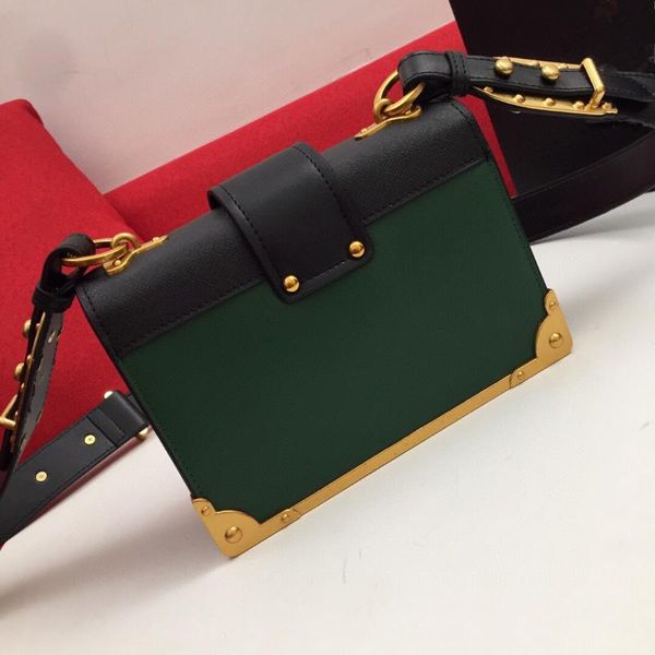 evening bags designer brand cross-grain cowhide leather bronze old metal ladies shoulder bag famous luxury women's messenger
evening bags designer brand cross-grain cowhide leather bronze old metal ladies shoulder bag famous luxury women's messenger