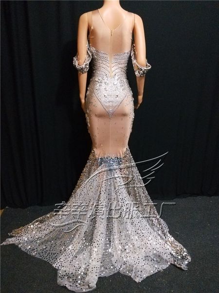 silver sequins rhinestones white fringes dress womens birthday prom celebrate costume bar evening women dancer dress, Black;red
silver sequins rhinestones white fringes dress womens birthday prom celebrate costume bar evening women dancer dress, Black;red