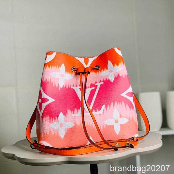 new arrival womens leather bucket bags handbag drawstring shoulder bag luxury designer women classic crossbody bags sale
new arrival womens leather bucket bags handbag drawstring shoulder bag luxury designer women classic crossbody bags sale