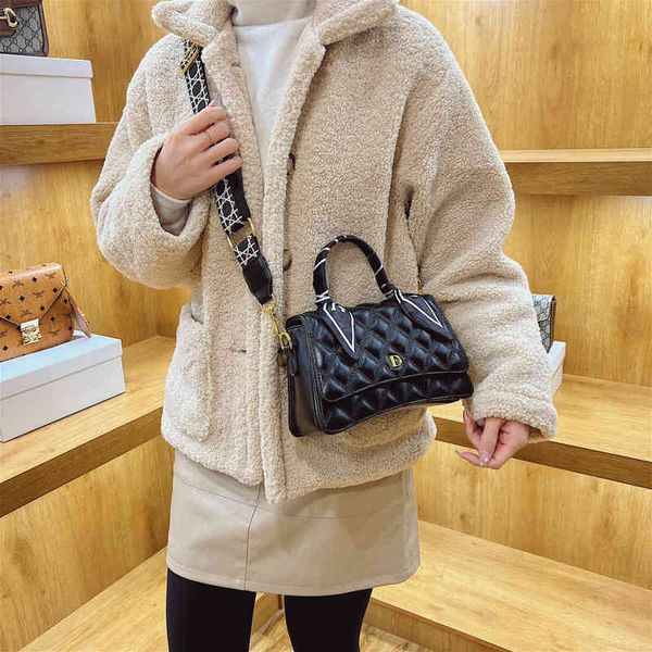 2022 factory outlet live women's fashion silk scarf hand personalized versatile messenger lingge bag fi11 k7j7
2022 factory outlet live women's fashion silk scarf hand personalized versatile messenger lingge bag fi11 k7j7