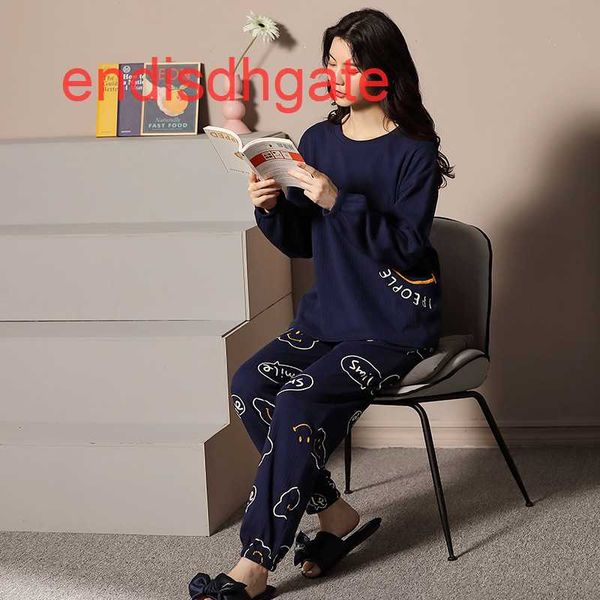 long new pajamas spring cotton and autumn sleeve style leisure wear large size women's home suit, Black;white
long new pajamas spring cotton and autumn sleeve style leisure wear large size women's home suit, Black;white