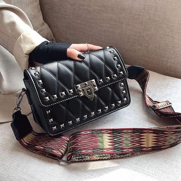 shopping popular bag for women 2021 new korean style fashion rivet shoulder small square bag all-match diamond plaid double-shoulder strap d
shopping popular bag for women 2021 new korean style fashion rivet shoulder small square bag all-match diamond plaid double-shoulder strap d