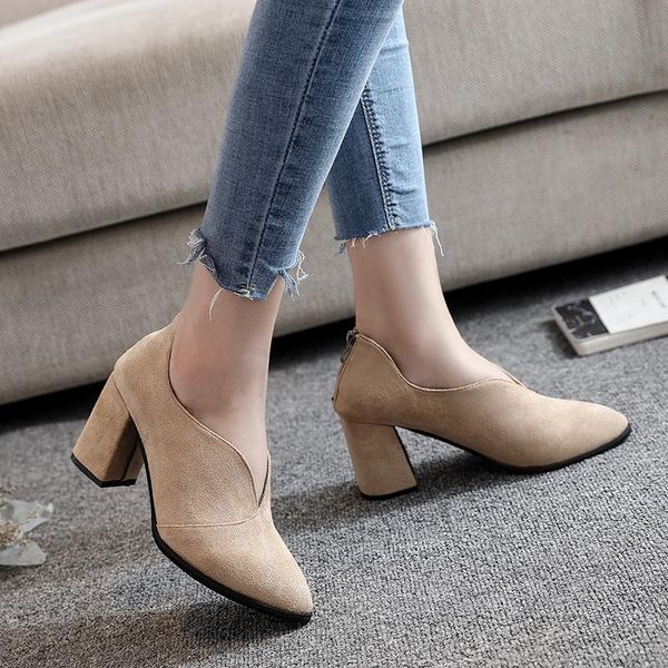 dress shoes 2021 fashion high heels square heeled tip mom comfortable and breathable in spring wild single zapatos mujer u28-53, Black 
dress shoes 2021 fashion high heels square heeled tip mom comfortable and breathable in spring wild single zapatos mujer u28-53, Black