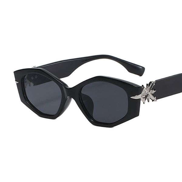 sunglasses fashion cool unique style metal decoration spikes rivets vintage women men brand design sun glasses, White;black
sunglasses fashion cool unique style metal decoration spikes rivets vintage women men brand design sun glasses, White;black