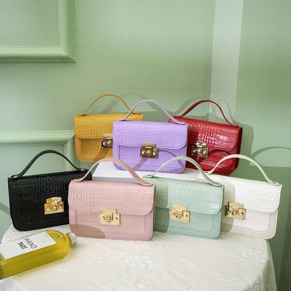 2021 new style stone pattern square pu solid color one shoulder slant span women's bag handbag
2021 new style stone pattern square pu solid color one shoulder slant span women's bag handbag