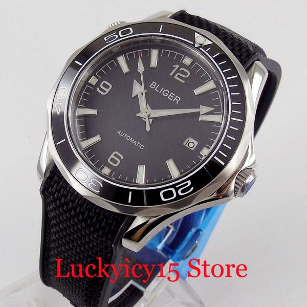 wristwatches fashional 41mm men watch sapphire glass mingzhu/miyota automatic movement rubber strap rotating bezel, Slivery;brown
wristwatches fashional 41mm men watch sapphire glass mingzhu/miyota automatic movement rubber strap rotating bezel, Slivery;brown