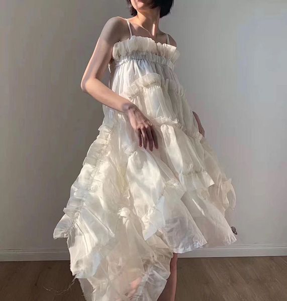 2021 new white/black spaghetti strap irregular midi women summer elegant ruffles runway 801i, Black;gray
2021 new white/black spaghetti strap irregular midi women summer elegant ruffles runway 801i, Black;gray