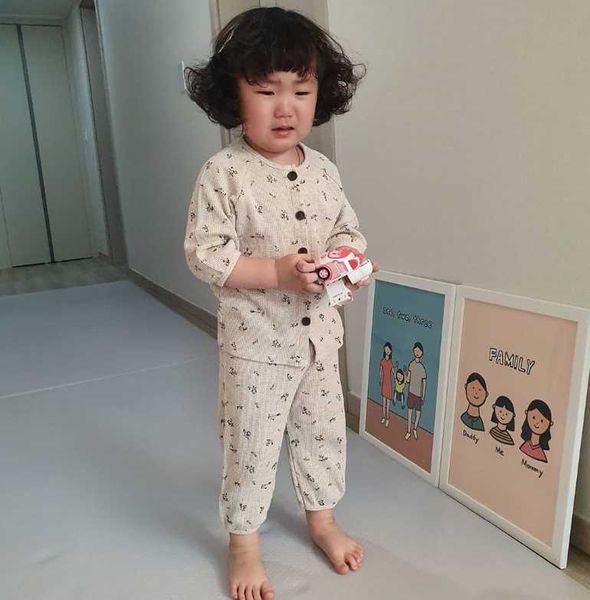 clothing sets 2021 girls boys 2 pcs set floral shirt +long pants cotton summer fashion babys pajama suits, White
clothing sets 2021 girls boys 2 pcs set floral shirt +long pants cotton summer fashion babys pajama suits, White