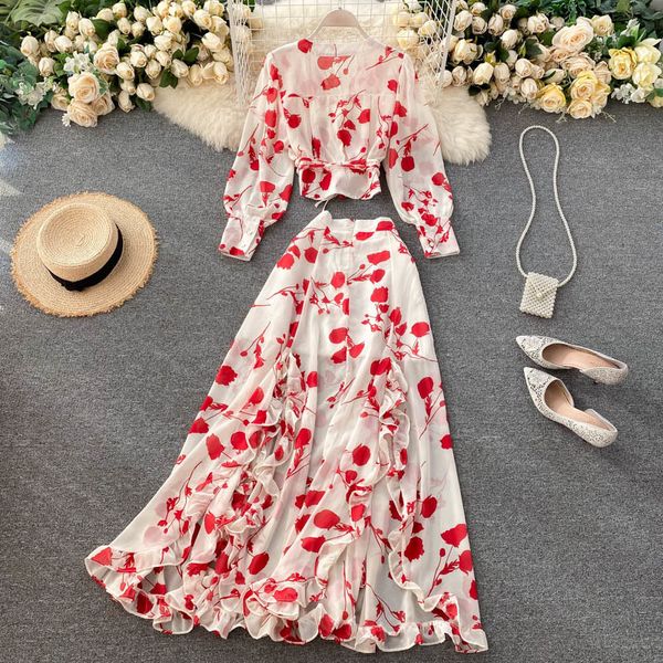 2021 chiffon two piece women autumn boho chic vacation beach short and ruffle irregular long skirt female print set mpxu, Black;gray
2021 chiffon two piece women autumn boho chic vacation beach short and ruffle irregular long skirt female print set mpxu, Black;gray