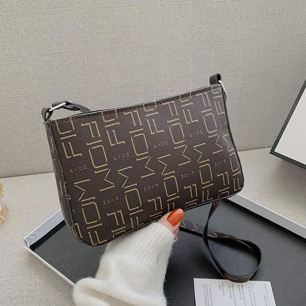 evening bags retro womens purses and handbags print fashion small leather baguette sac femme shoulder bag designer messenger
evening bags retro womens purses and handbags print fashion small leather baguette sac femme shoulder bag designer messenger