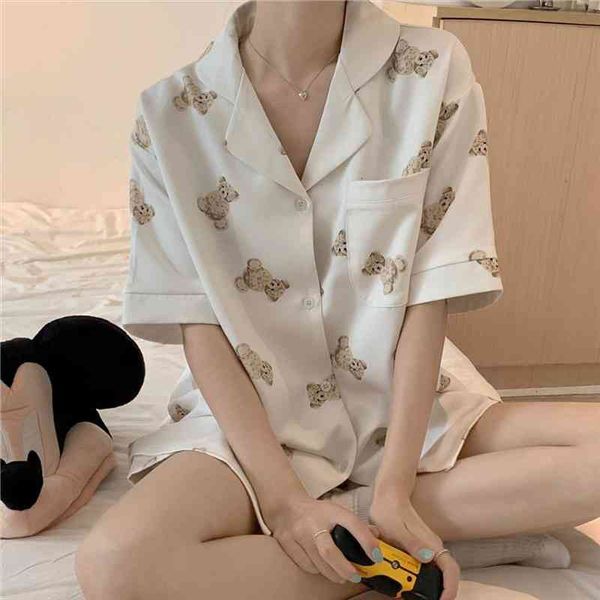 cartoon print summer pajamas set women single breasted shirts shorts sets two piece home suit kawaii bear cotton homewear, Black;red
cartoon print summer pajamas set women single breasted shirts shorts sets two piece home suit kawaii bear cotton homewear, Black;red