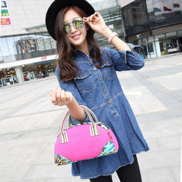 evening bags tote for women 2021 fashion color contrast printing women's bag cotton encrypted canvas portable shell sac
evening bags tote for women 2021 fashion color contrast printing women's bag cotton encrypted canvas portable shell sac