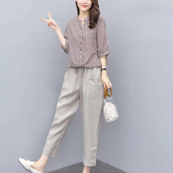 women's tracksuits 2021 summer single causal suits fashion striped short sleeve loose two piece sets middle aged women outfits w251, Gray
women's tracksuits 2021 summer single causal suits fashion striped short sleeve loose two piece sets middle aged women outfits w251, Gray