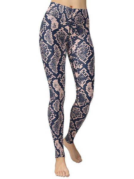 yoga outfit dusty pink snakeskin leggings high waist pants sports athletic exercise fitness activewear
yoga outfit dusty pink snakeskin leggings high waist pants sports athletic exercise fitness activewear