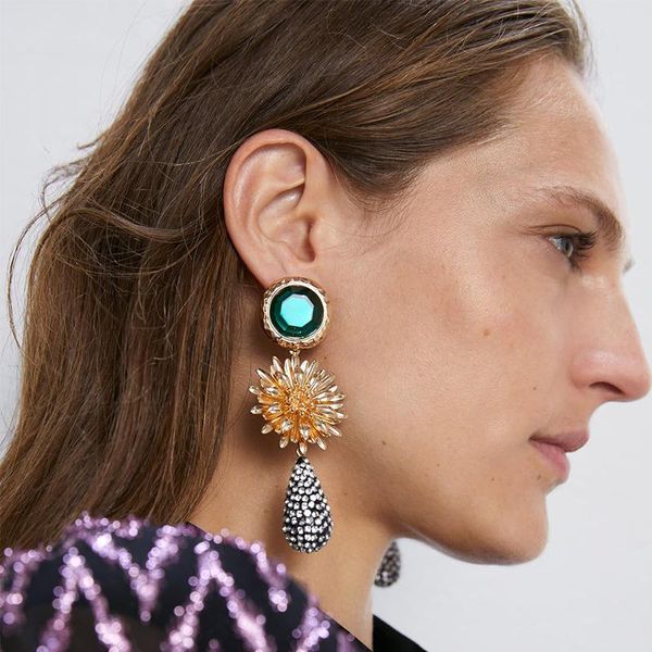 dangle & chandelier fashion simple alloy inlaid zircon crystal earrings retro wild drop-shaped flower women trendy exquisite jewelry, Silver
dangle & chandelier fashion simple alloy inlaid zircon crystal earrings retro wild drop-shaped flower women trendy exquisite jewelry, Silver