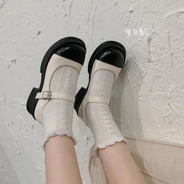 dress shoes small leather women spring 2021 one-word buckle mary jane retro lolita single pumps, Black
dress shoes small leather women spring 2021 one-word buckle mary jane retro lolita single pumps, Black
