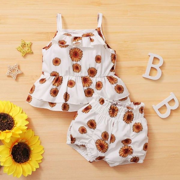 children's new 2021 suspender summer + daisy printed shorts girls' set, White
children's new 2021 suspender summer + daisy printed shorts girls' set, White