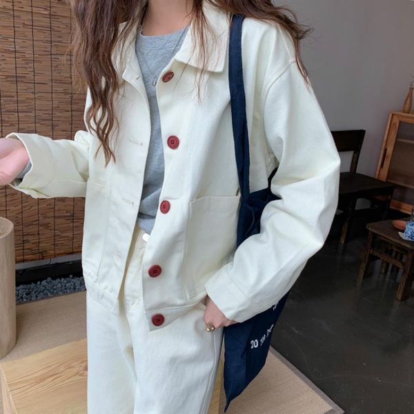 2021 women autumn vintage brief beige short jacket full sleeve turn-down collar straight loose coat single breasted, Black;brown
2021 women autumn vintage brief beige short jacket full sleeve turn-down collar straight loose coat single breasted, Black;brown