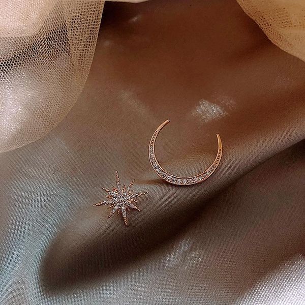 stud shiny side irregular star earrings for women gift crystal moon, Golden;silver
stud shiny side irregular star earrings for women gift crystal moon, Golden;silver
