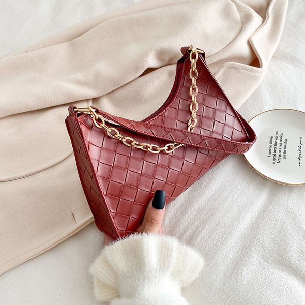 hbp this year's popular women's 2021 new fashion one shoulder messenger portable small square bag
hbp this year's popular women's 2021 new fashion one shoulder messenger portable small square bag