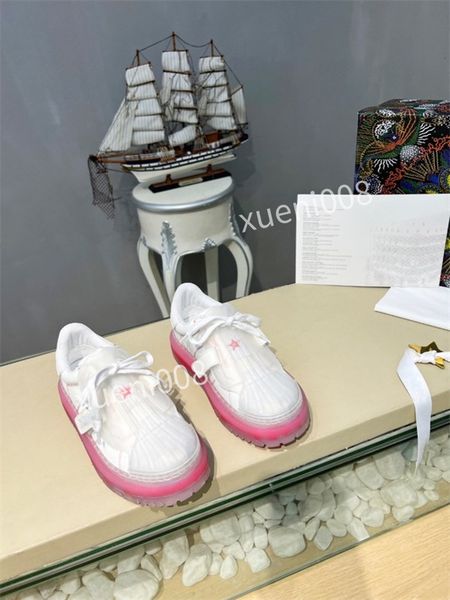 2021 hand-painted men shoes women sneakers leather luminous cartoon trainer shimmer lace-up brand walking rx211001, Red;white
2021 hand-painted men shoes women sneakers leather luminous cartoon trainer shimmer lace-up brand walking rx211001, Red;white