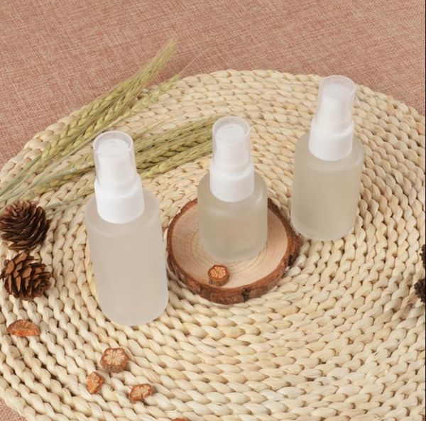 100pcs 20/30/40ml glass spray bottle fine mist filling water bottle perfume sub makeup travel
100pcs 20/30/40ml glass spray bottle fine mist filling water bottle perfume sub makeup travel