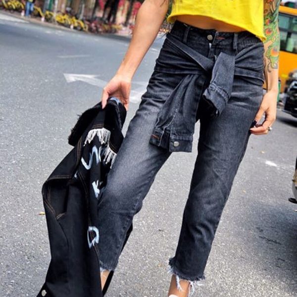 casual patchwork denim trousers for women high waist tassel ankle length pants fashion womens jeans 2021 autumn, Black;white
casual patchwork denim trousers for women high waist tassel ankle length pants fashion womens jeans 2021 autumn, Black;white
