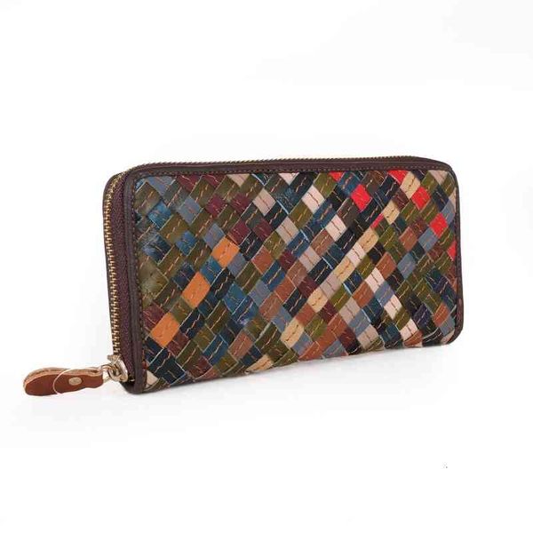 2021 hand woven leather handbag women's sheepskin portable messenger, Red;black
2021 hand woven leather handbag women's sheepskin portable messenger, Red;black