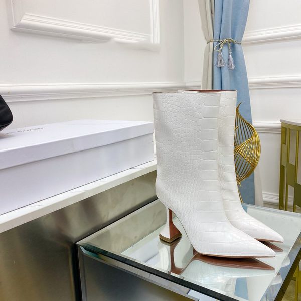brand fashion women's shoes designer crocodile short boots luxury and comfortable zipper casual high heels, Red;white
brand fashion women's shoes designer crocodile short boots luxury and comfortable zipper casual high heels, Red;white