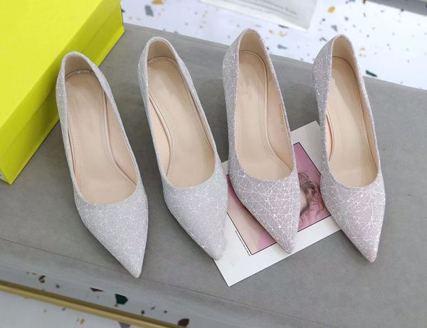 spring and summer stiletto sandals rubber korean version of pointed toe microfiber spot thick-heeled gray high heels, Black
spring and summer stiletto sandals rubber korean version of pointed toe microfiber spot thick-heeled gray high heels, Black