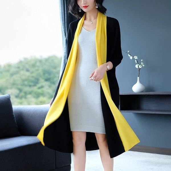 2021 new spring autumn women scarf collar patchwork loose knitted long cardigan sweater female casual open stitch knitwear k62u4nn, White;black
2021 new spring autumn women scarf collar patchwork loose knitted long cardigan sweater female casual open stitch knitwear k62u4nn, White;black