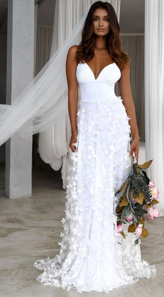 2021 new elegant boho women straps long es wedding gown v neck lace bohemian slim fit party bride myhp, White
2021 new elegant boho women straps long es wedding gown v neck lace bohemian slim fit party bride myhp, White