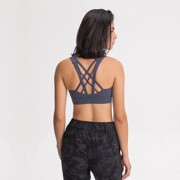 gym clothing 2021 sports bra summer double-sided single grinding cross beautiful back shockproof women underwear, White;black
gym clothing 2021 sports bra summer double-sided single grinding cross beautiful back shockproof women underwear, White;black