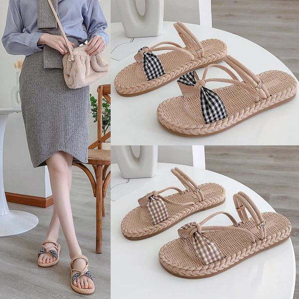 2021 summer new net celebrity sandals and slippers fashion all-match beach shoes hawaiian style home outdoor flip flops 36-40, Black
2021 summer new net celebrity sandals and slippers fashion all-match beach shoes hawaiian style home outdoor flip flops 36-40, Black