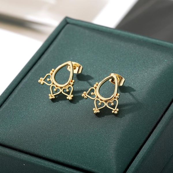 stud 2021 trend design gold hollow water drop lace earrings stainless steel piercing jewelry fashion for women gift, Golden;silver
stud 2021 trend design gold hollow water drop lace earrings stainless steel piercing jewelry fashion for women gift, Golden;silver