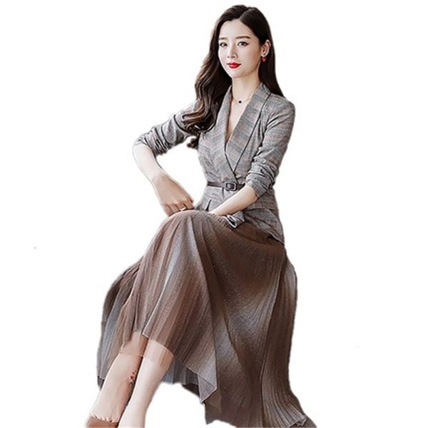 female spring and autumn new fan goddess knitting skirt plied irregular temperament cleavage v lacing blazers blazer two-piece suit oes8, White;black
female spring and autumn new fan goddess knitting skirt plied irregular temperament cleavage v lacing blazers blazer two-piece suit oes8, White;black