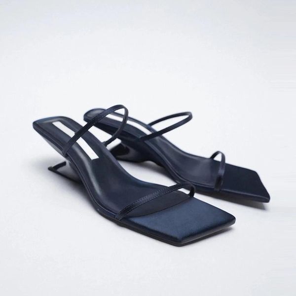 slippers shoes women casual pantofle square toe slides heeled mules rubber flip flops shallow black sandals soft luxury 2021 hi
slippers shoes women casual pantofle square toe slides heeled mules rubber flip flops shallow black sandals soft luxury 2021 hi