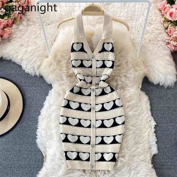 halter women knitted love heart dress sleeveless lady bodycon slim dresses chic fashion streetwear girls vestidos 210601, Black;gray
halter women knitted love heart dress sleeveless lady bodycon slim dresses chic fashion streetwear girls vestidos 210601, Black;gray
