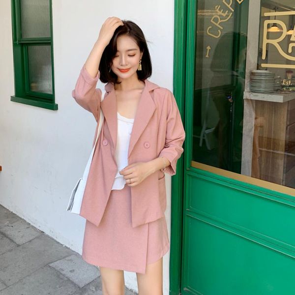 two piece dress women's suit 2021 autumn two-piece female small casual solid color pocket jacket + short button skirt, White
two piece dress women's suit 2021 autumn two-piece female small casual solid color pocket jacket + short button skirt, White
