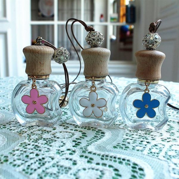 10pcs/lot 8ml glass perfume bottle car pendant handing bottle refillable perfume packaging with wooden cap
10pcs/lot 8ml glass perfume bottle car pendant handing bottle refillable perfume packaging with wooden cap