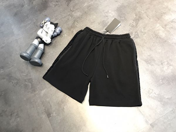 21 summer fashion + letter shorts flocked details hidden pocket design for men and women, White;black
21 summer fashion + letter shorts flocked details hidden pocket design for men and women, White;black