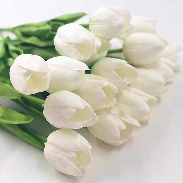 1pc tulips artificial flowers real touch wedding flower bouquet pu artificial bouquet for home wedding party decoration
1pc tulips artificial flowers real touch wedding flower bouquet pu artificial bouquet for home wedding party decoration