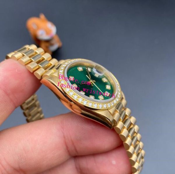 womens classic watch 69178 26mm diamond green dial sapphire glass automatic gold stainless steel bracelet luxury watches waterproo2260, Slivery;brown
womens classic watch 69178 26mm diamond green dial sapphire glass automatic gold stainless steel bracelet luxury watches waterproo2260, Slivery;brown