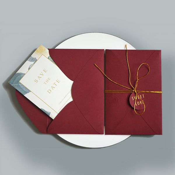 greeting cards 50pcs 2021 european wine red simple fashion wedding invitation customized printing personalized
greeting cards 50pcs 2021 european wine red simple fashion wedding invitation customized printing personalized