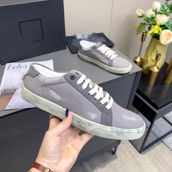 2021 slides men women casual shoes trainers mens womens fashion pairs outdoors platform trainer sneaker size35-40, Red;white
2021 slides men women casual shoes trainers mens womens fashion pairs outdoors platform trainer sneaker size35-40, Red;white