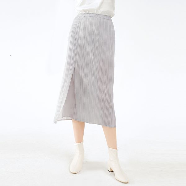 new 2021 spring pleated straight irregular split hem korean fashion style plus size skirt women aesthetic clothes p9h1, Black
new 2021 spring pleated straight irregular split hem korean fashion style plus size skirt women aesthetic clothes p9h1, Black