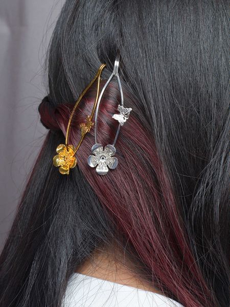 fashion simple hair accessories personality versatile rhythm notes small folio edge hairpin, Silver
fashion simple hair accessories personality versatile rhythm notes small folio edge hairpin, Silver