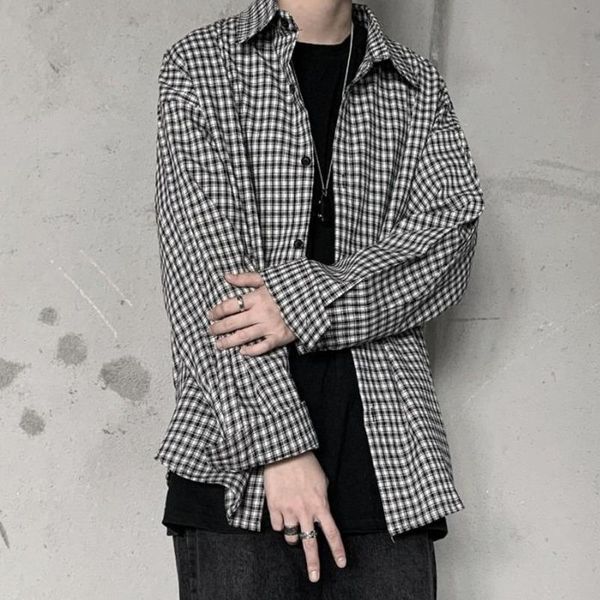 autumn korean plaid shirt men's fashion retro casual shirt men streetwear wild loose long-sleeved shirts dress -xl, White;black
autumn korean plaid shirt men's fashion retro casual shirt men streetwear wild loose long-sleeved shirts dress -xl, White;black