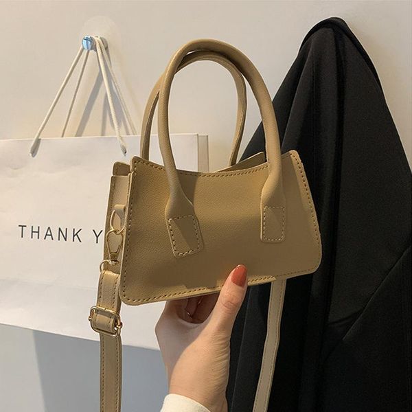 evening bags pure color simple messenger handbags 2021 autumn and winter shoulder bag retro western design portable small square
evening bags pure color simple messenger handbags 2021 autumn and winter shoulder bag retro western design portable small square