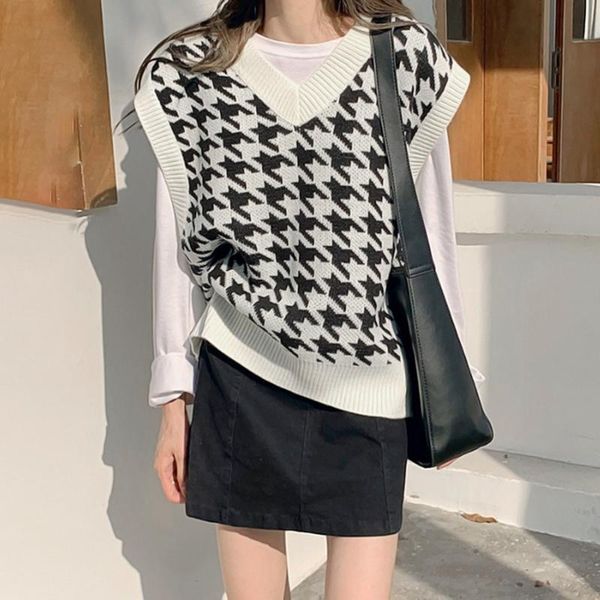 women's vests women sweater vest autumn houndstooth plaid v-neck sleeveless knitted vintage loose oversized female, Black;white
women's vests women sweater vest autumn houndstooth plaid v-neck sleeveless knitted vintage loose oversized female, Black;white